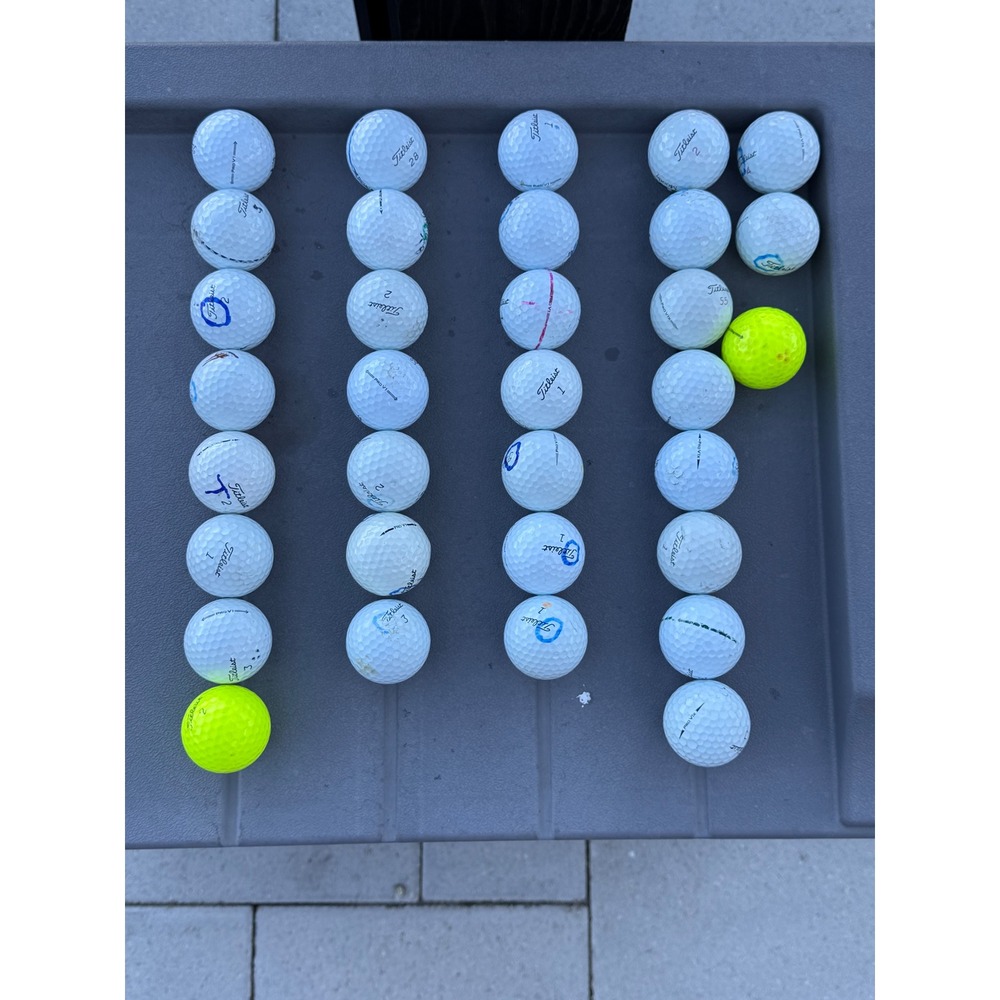 Titleist Golf Balls Mixed Lot of 33 Pro V1 / Pro V1x White & Yellow.